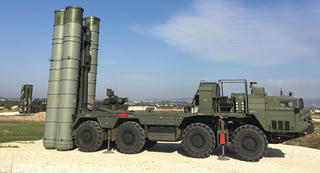 Nga đảm bảo phòng thủ Moskva bằng 5 trung đoàn S-400