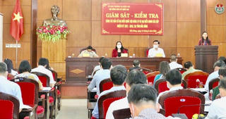 Phó Chủ tịch nước Võ Thị Ánh Xuân kiểm tra công tác bầu cử tại Đắk Nông