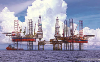 Kỷ niệm 60 năm Ngày truyền thống Ngành Dầu khí Việt Nam (27-11): Petrovietnam – sáu thập kỷ hướng về phía trước