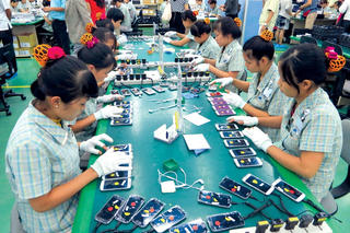 Thúc đẩy doanh nghiệp phát triển: Xem lại chính sách hỗ trợ