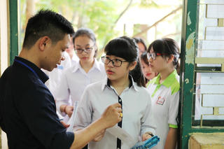 Nóng chuyện tuyển sinh lớp 10