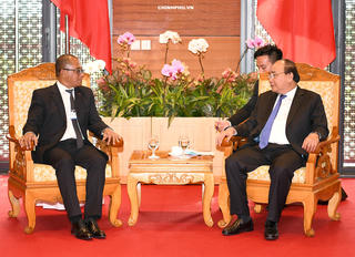 Thủ tướng tiếp Bộ trưởng Ngoại giao Timor Leste