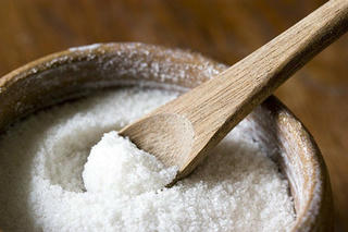 Người Việt đang ăn quá nhiều muối