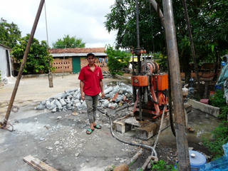 Khô hạn giữa mùa mưa