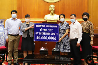 Công ty TNHH Sekisui ủng hộ Quỹ vaccine phòng chống Covid-19