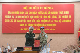 Sĩ quan Việt Nam được cử đi làm nhiệm vụ tại trụ sở Liên Hợp Quốc