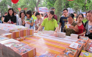 Lơ mơ tác quyền