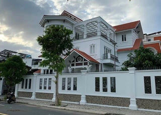 Nguyên Bí thư Thành ủy Nha Trang bị người lạ vào nhà tấn công