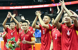 Tái lập kỳ tích World Cup, futsal Việt Nam nhận thưởng nóng 1 tỷ đồng