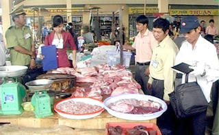Phạt nặng hành vi mất an toàn vệ sinh thực phẩm