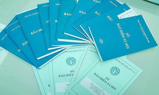 Bàn giao sổ bảo hiểm xã hội đạt hơn 96%