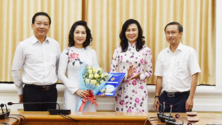Ca sĩ Thanh Thúy làm Phó Giám đốc Sở Văn hóa - Thể thao TP HCM