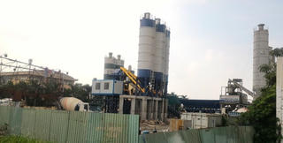 Hoài Đức, Hà Nội: Hàng loạt trạm trộn bê tông không phép