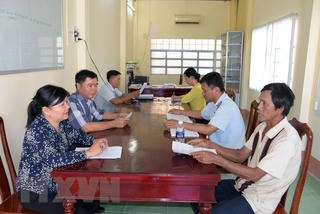 Bộ Tư Pháp không 'tuýt còi' quy định không ghi âm, ghi hình tiếp dân