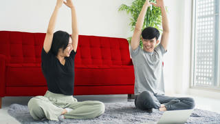 Ra đường tập thể dục ‘mùa dịch’: Cân nhắc giữa lợi ích và tác hại