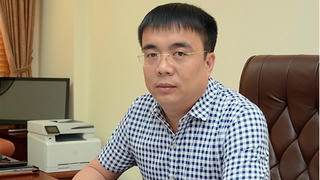 Vụ trưởng Vụ Kế hoạch Tài chính Bộ GD-ĐT xin từ chức