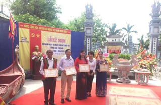 Kỷ niệm 20 năm thành lập CLB chèo Tàu