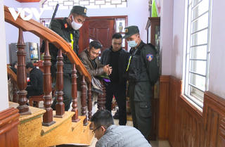Thu hàng trăm tỷ đồng tiền 'luật' các tàu, thuyền cung ứng thực phẩm trên Vịnh Hạ Long