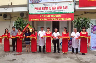 Hưởng ứng Ngày viêm gan thế giới 28-7: Nhiều cơ hội khám, xét nghiệm, tư vấn miễn phí