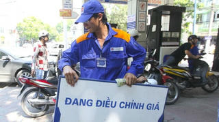 Quỹ bình ổn xăng dầu còn hơn 3.975 tỷ đồng