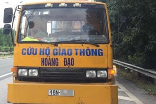Phạt 17 triệu, tước bằng 6 tháng lái xe chạy ngược chiều trên cao tốc
