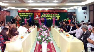 TP Quy Nhơn (Bình Định): Gặp mặt trí thức, doanh nhân, chức sắc tôn giáo tiêu biểu