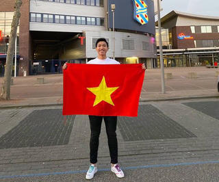 Văn Hậu không đeo khẩu trang vì sợ bị kỳ thị ở Hà Lan