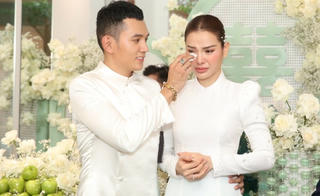 Lý Bình mang vàng và kim cương tới nhà hỏi cưới Phương Trinh Jolie