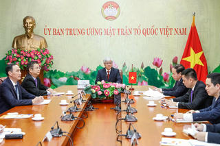 Tăng cường hợp tác giao lưu giữa Chính hiệp Trung Quốc và MTTQ Việt Nam