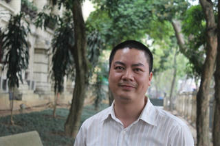 Nhà thơ Nguyễn Quang Hưng: Trân quý một vùng đất, là hướng về truyền thống, dân tộc