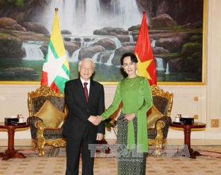 Tổng Bí thư hội kiến Cố vấn Nhà nước Myanmar Aung San Suu Kyi