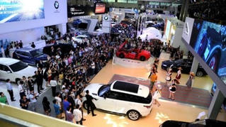 Triển lãm Ô tô Quốc tế Việt Nam 2015