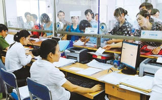 Chấn chỉnh, uốn nắn cách hành xử, phục vụ của cán bộ
