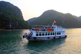 Một nam du khách Anh tự tử trên tàu du lịch