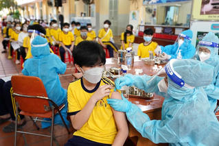 TP Hồ Chí Minh triển khai tiêm vaccine phòng Covid-19 đại trà cho trẻ em 5-12 tuổi