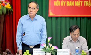 Giữ gìn văn hóa, văn tự của người Chăm