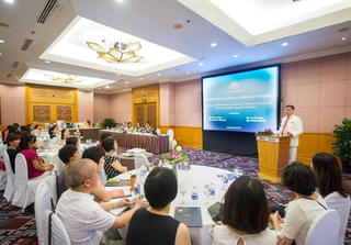 Thúc đẩy năng lực lãnh đạo cho phụ nữ Việt Nam