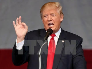 Ông Trump ủng hộ quyền sở hữu súng đạn, hôn nhân đồng tính