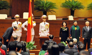 [ẢNH]: Thủ tướng Nguyễn Xuân Phúc tuyên thệ