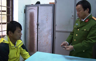 Mâu thuẫn tại quán bar, một thanh niên nguy kịch