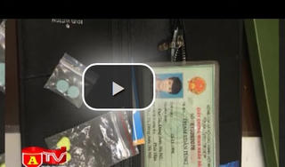 [VIDEO] Thấy lực lượng 141, vứt thuốc lắc phi tang vẫn không thoát