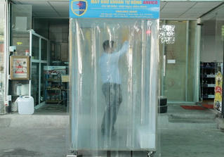 Khởi nghiệp ‘mùa dịch’ với buồng khử khuẩn chống Covid -19