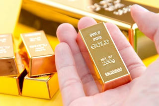 22/1: Vàng giữ nhịp phục hồi trong khi Bitcoin trượt dốc, USD giảm giá 