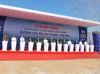 Khởi công cao tốc Mỹ Thuận - Cần Thơ