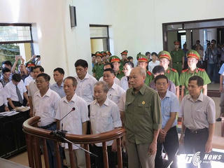 Xét xử 14 cựu cán bộ xã Đồng Tâm, huyện Mỹ Đức (Hà Nội): Lấy đất giãn dân cấp cho người nhà