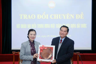 Vun đắp mối quan hệ đặc biệt Việt - Lào