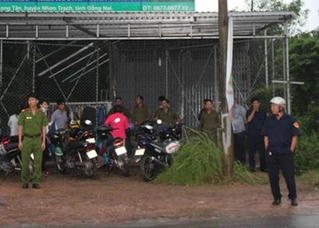 Đôi nam nữ tử vong trong cửa hàng quần áo