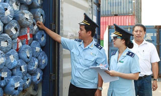 Băn khoăn cách định trị giá hải quan