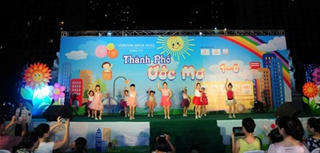 Cuối tuần sôi động với Vincom Mega Mall Royal City