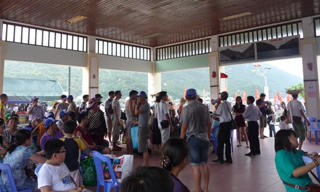 Phát động chiến dịch ứng xử văn minh của du khách Việt